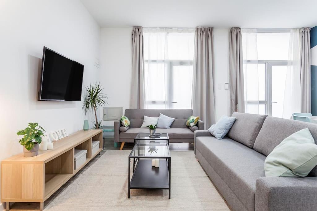 Apartamento Nuevo Cerca De La Playa Y Del Centro Valencia Kültér fotó